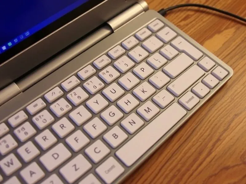 电脑锁屏快捷键是哪个？不同系统使用快捷键一键锁屏的方法详解