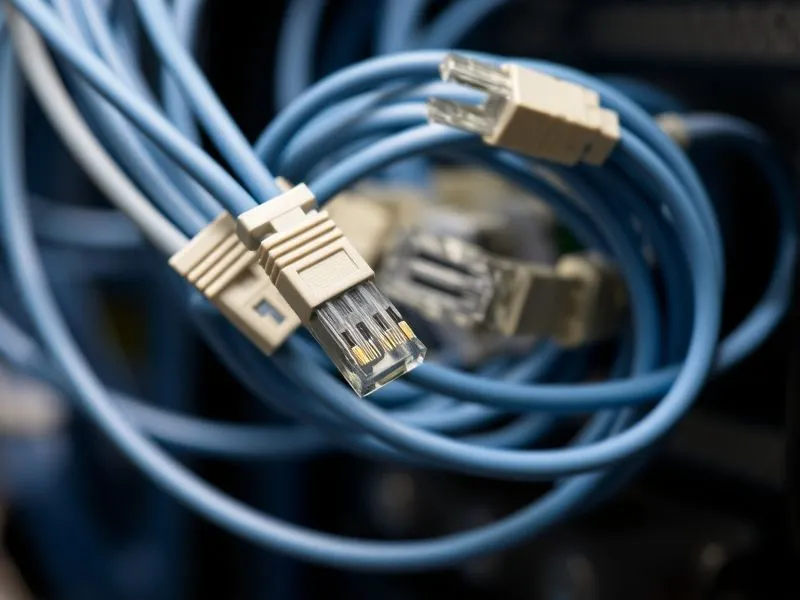 什么是屏蔽网线和非屏蔽网线？它们有什么区别？